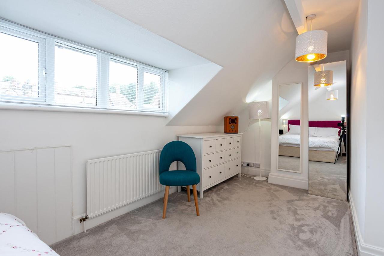 Cosy 2 Bed Apartment - Close To Leeds Centre المظهر الخارجي الصورة
