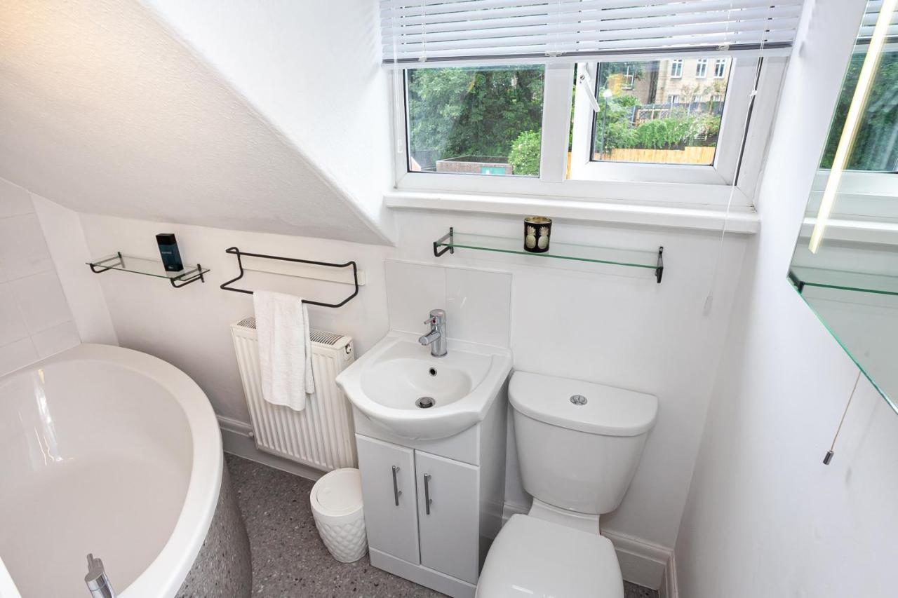 Cosy 2 Bed Apartment - Close To Leeds Centre المظهر الخارجي الصورة