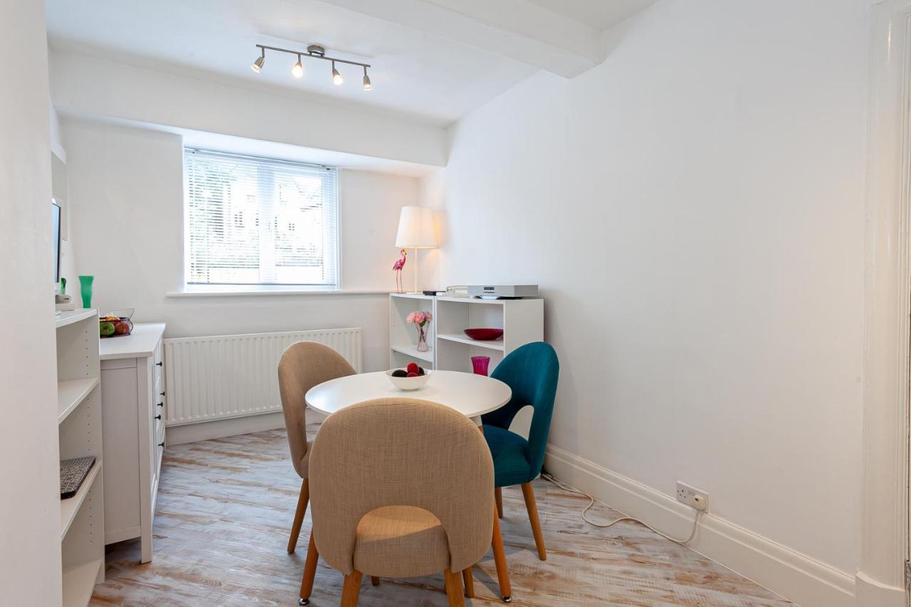 Cosy 2 Bed Apartment - Close To Leeds Centre المظهر الخارجي الصورة
