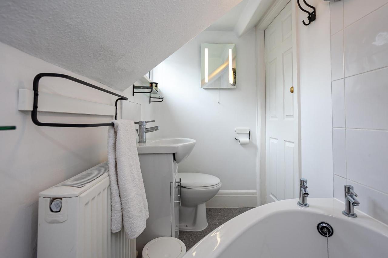 Cosy 2 Bed Apartment - Close To Leeds Centre المظهر الخارجي الصورة