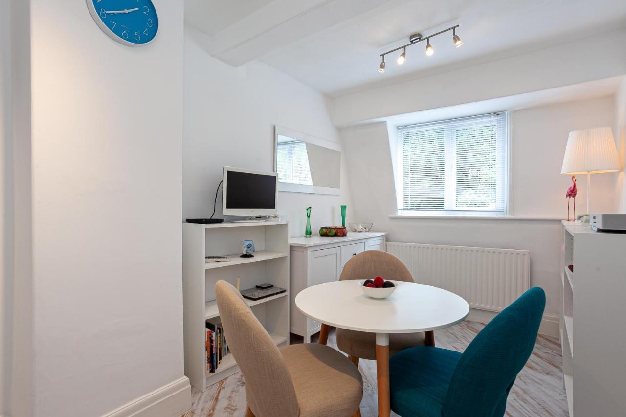 Cosy 2 Bed Apartment - Close To Leeds Centre المظهر الخارجي الصورة